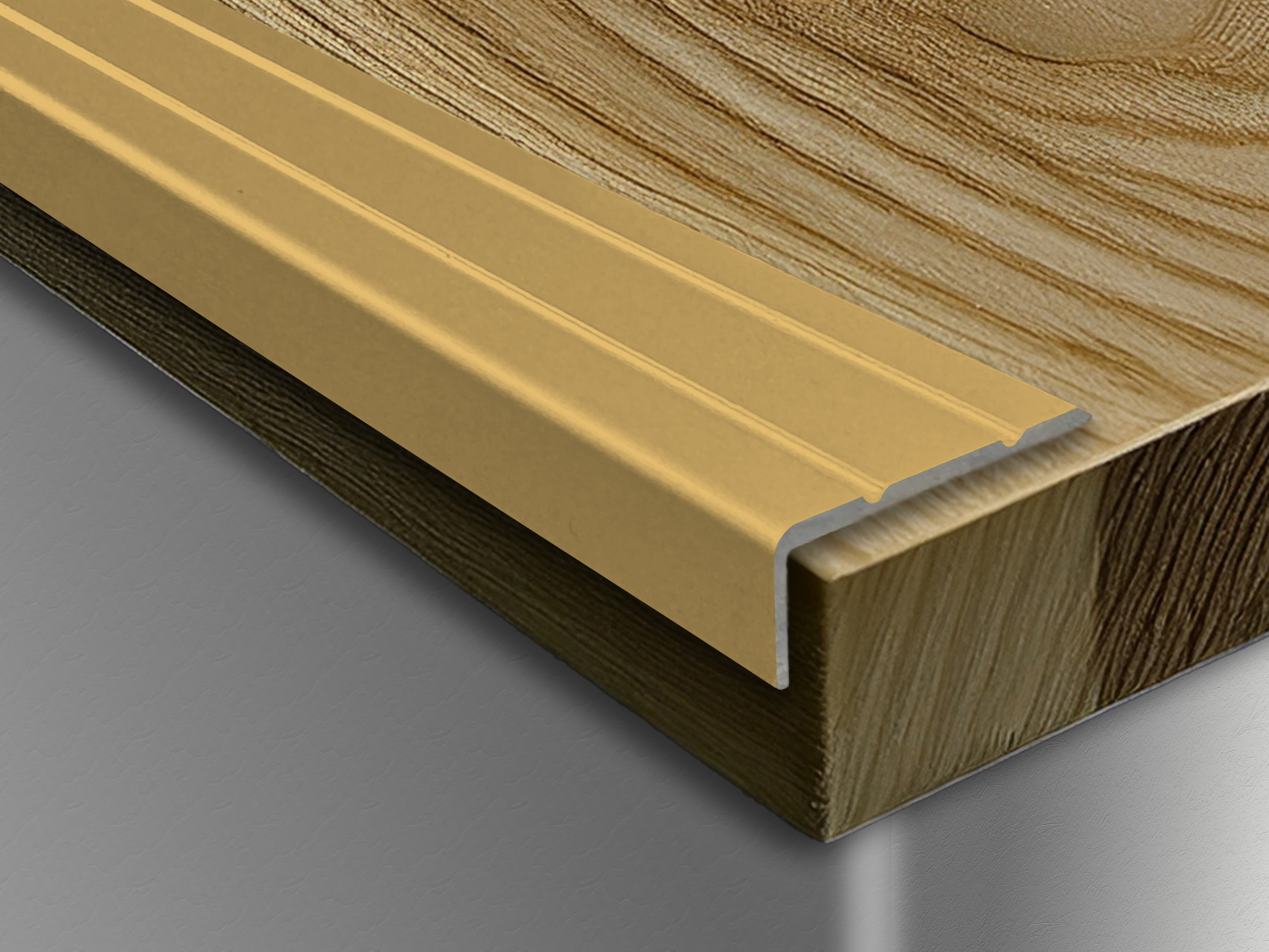 ufitec® Winkelprofil / Treppenkantenprofil - selbstklebend - 24 x 10 mm - Alu eloxiert ufitec® Winkelprofil / Treppenkantenprofil - selbstklebend - 24 x 10 mm - Alu eloxiert