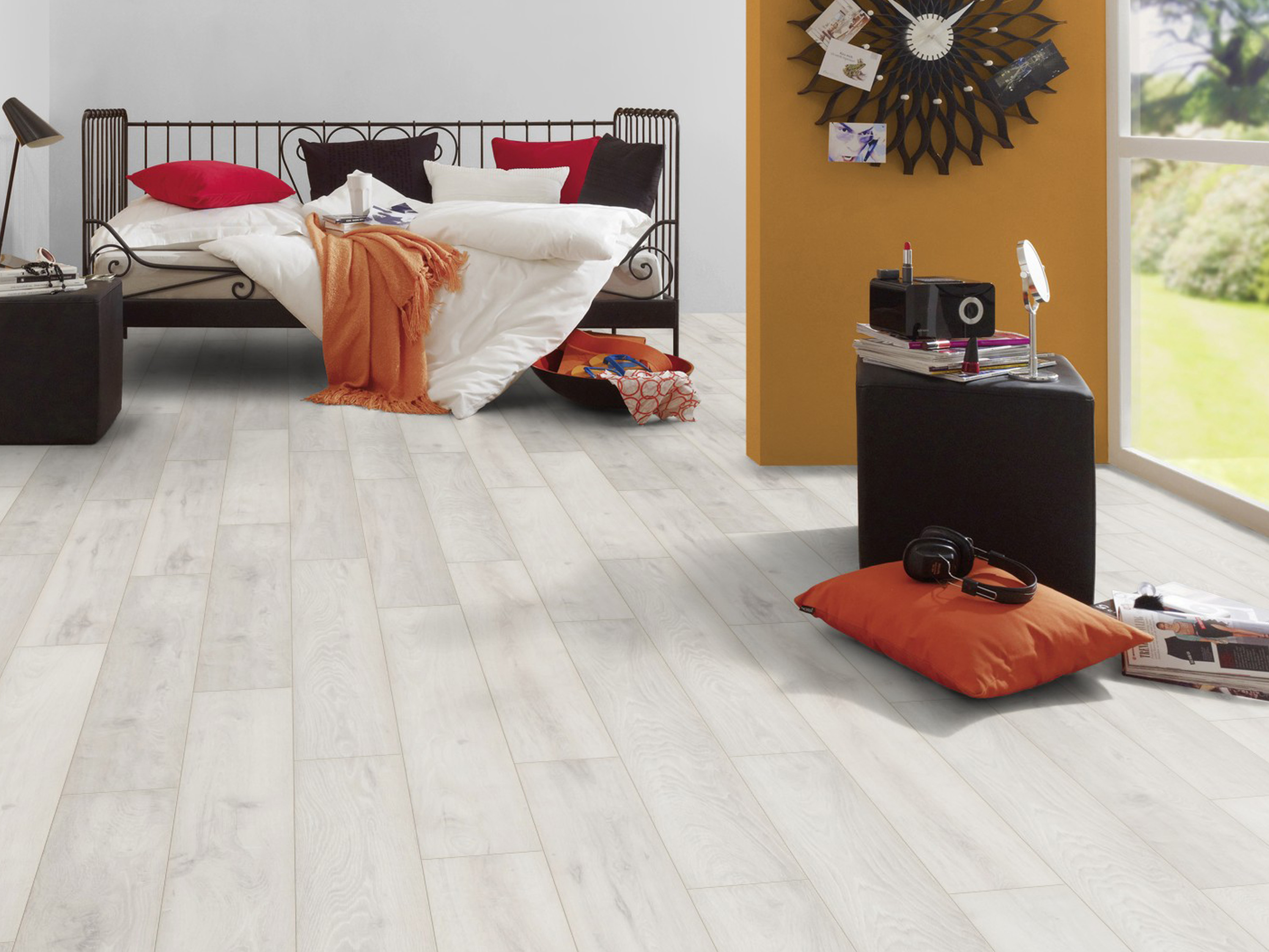 Laminatboden KronoOriginal® Atlantic 12 - Iceberg Oak K336 - 12 mm - MO.RE! Moisture resistant Laminatboden KronoOriginal® Atlantic 12 - Iceberg Oak K336 - 12 mm - MO.RE! Moisture resistant