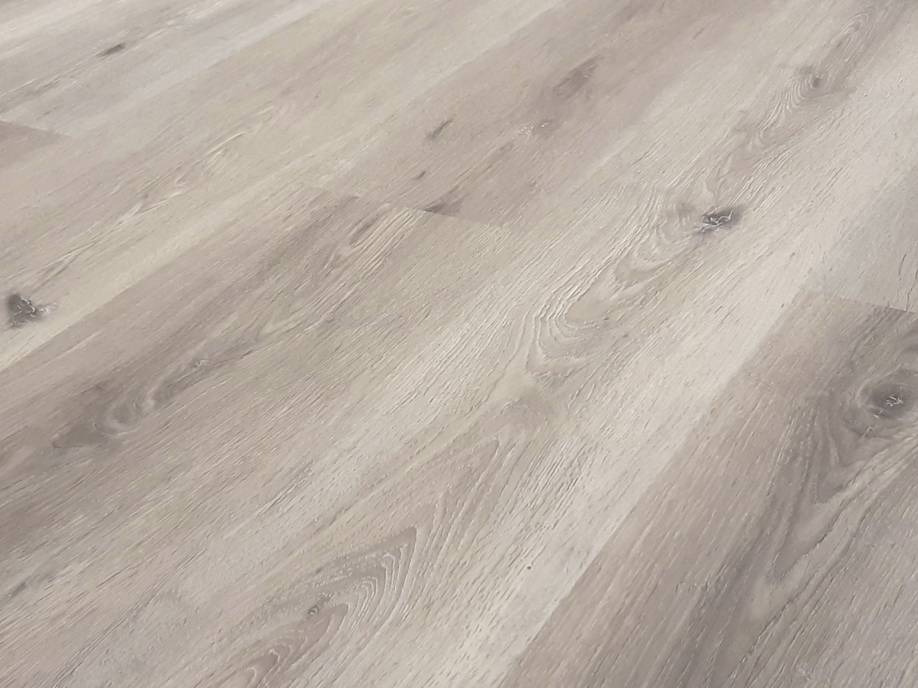 Eiche-Silver-1-neues-Format.jpg?ts=1703774589