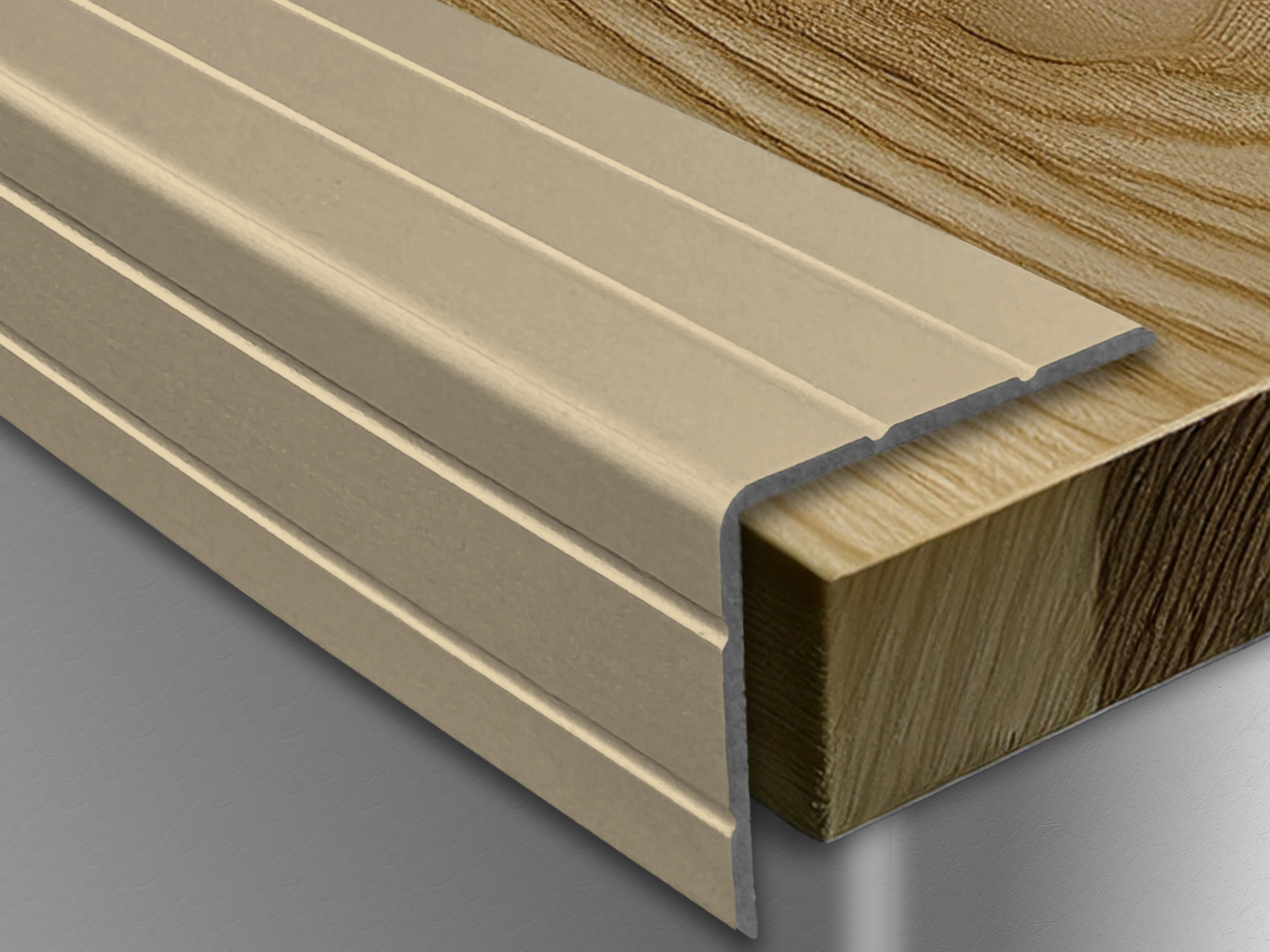 ufitec® Winkelprofil / Treppenkantenprofil - selbstklebend - 30 x 24,5 mm - Alu eloxiert ufitec® Winkelprofil / Treppenkantenprofil - selbstklebend - 30 x 24,5 mm - Alu eloxiert