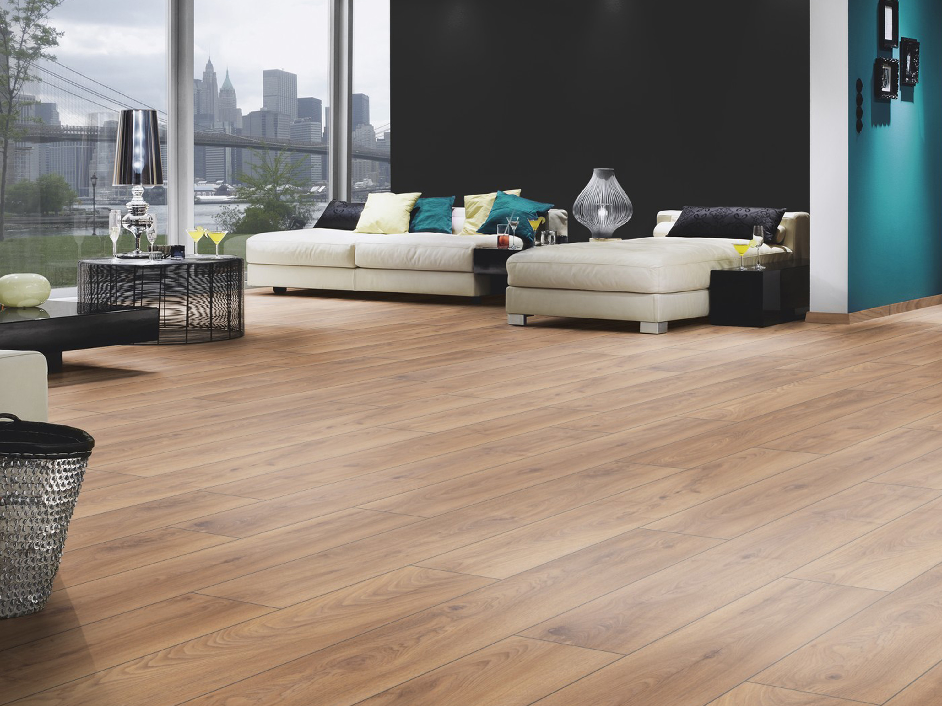 Laminatboden KronoOriginal® Atlantic 12 - Firebrand Oak K450 - 12 mm - MO.RE! Moisture resistant Laminatboden KronoOriginal® Atlantic 12 - Firebrand Oak K450 - 12 mm - MO.RE! Moisture resistant